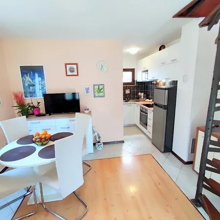 Pajtak Apartment